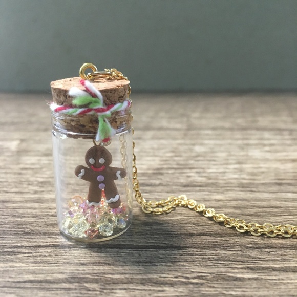 Jewelry - Gingerbread Man Necklace